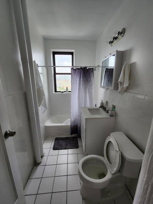 Elegant 2 Bed Gem! Mins From Nyc Apartment Юниън Сити Екстериор снимка