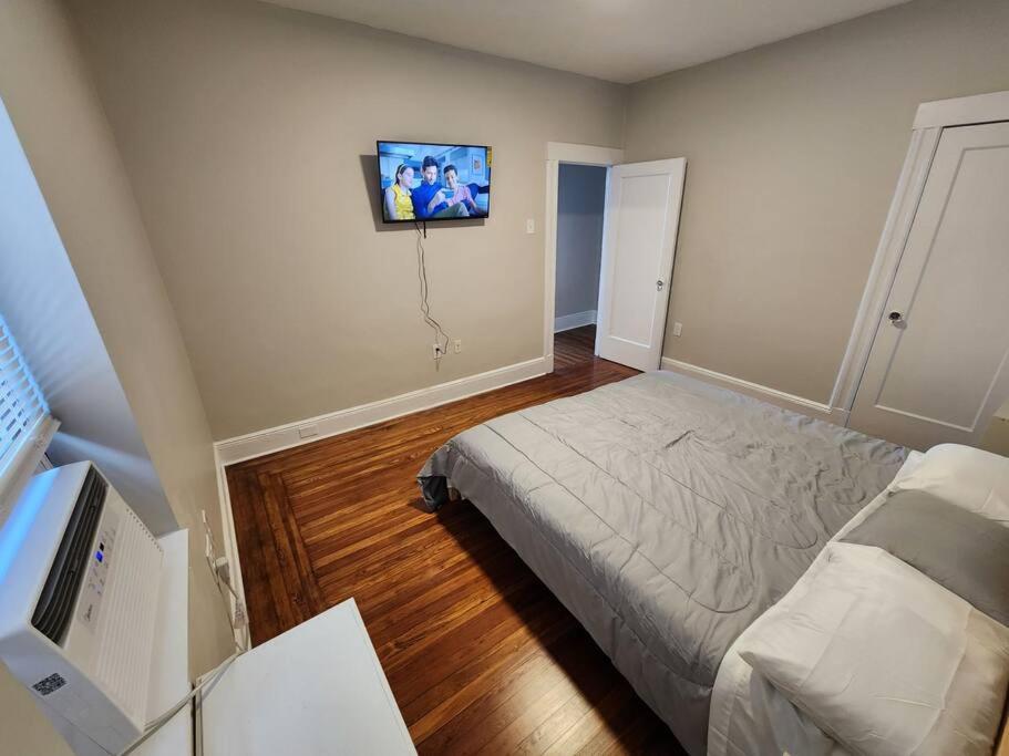 Elegant 2 Bed Gem! Mins From Nyc Apartment Юниън Сити Екстериор снимка