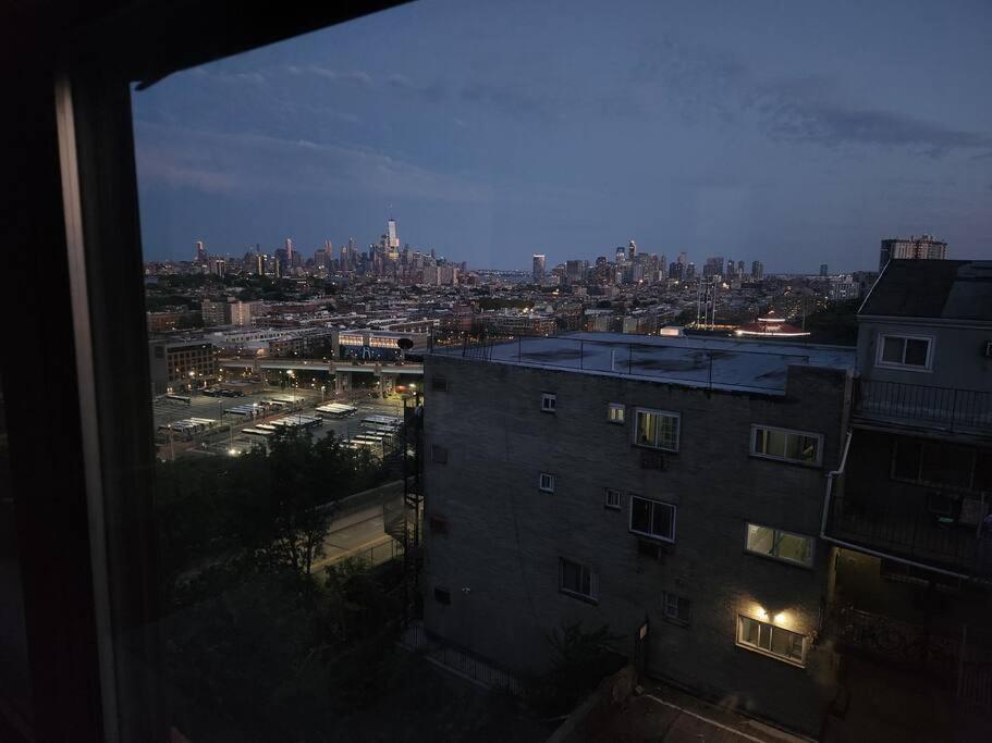 Elegant 2 Bed Gem! Mins From Nyc Apartment Юниън Сити Екстериор снимка