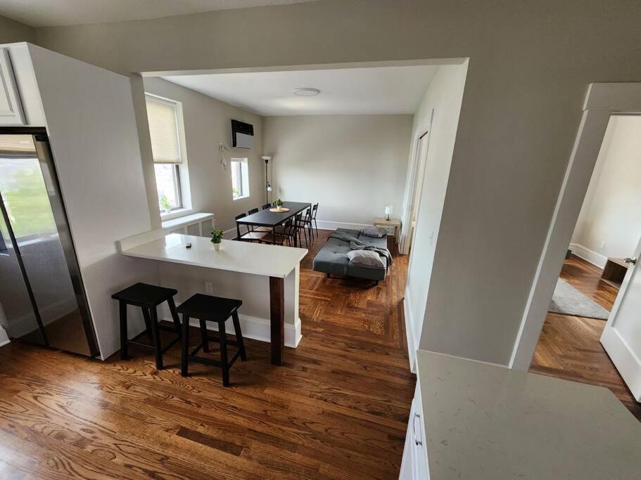 Elegant 2 Bed Gem! Mins From Nyc Apartment Юниън Сити Екстериор снимка