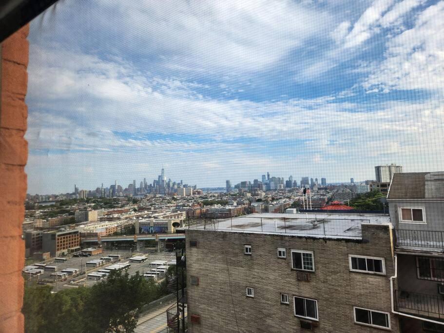 Elegant 2 Bed Gem! Mins From Nyc Apartment Юниън Сити Екстериор снимка